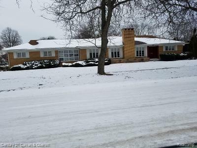 Property Photo:  14990 Kinloch  MI 48239 