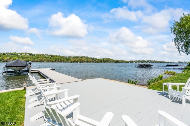 Property Photo: 19 Balsam Pkwy NJ 07871