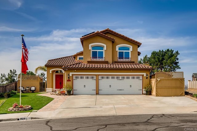 Property Photo: 824 Windridge Circle CA 92078