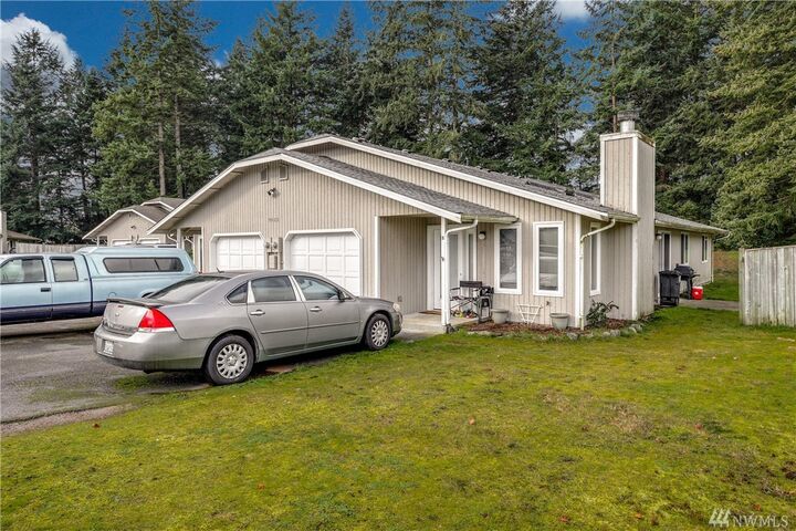 9023 Steilacoom Rd SE A &Amp B  Olympia WA 98513 photo