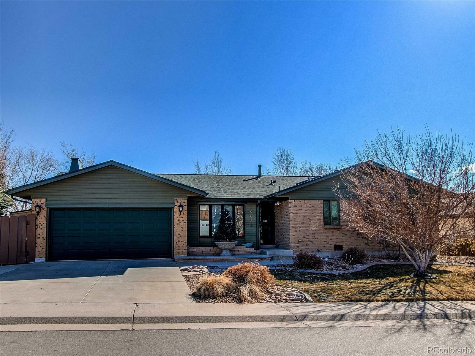 Property Photo: 2036 S Welch Circle CO 80228
