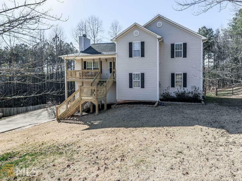 Property Photo:  226 White Pine Way  GA 30143 