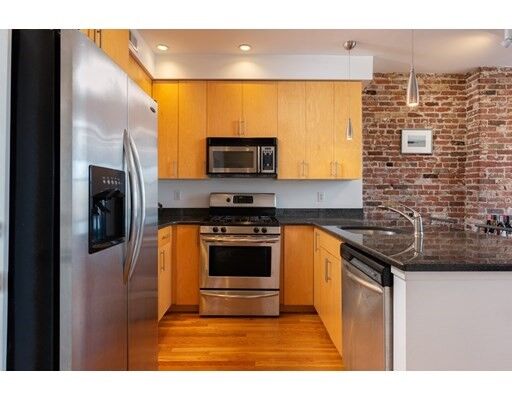 Property Photo: 275 W 2nd St 2 MA 02127