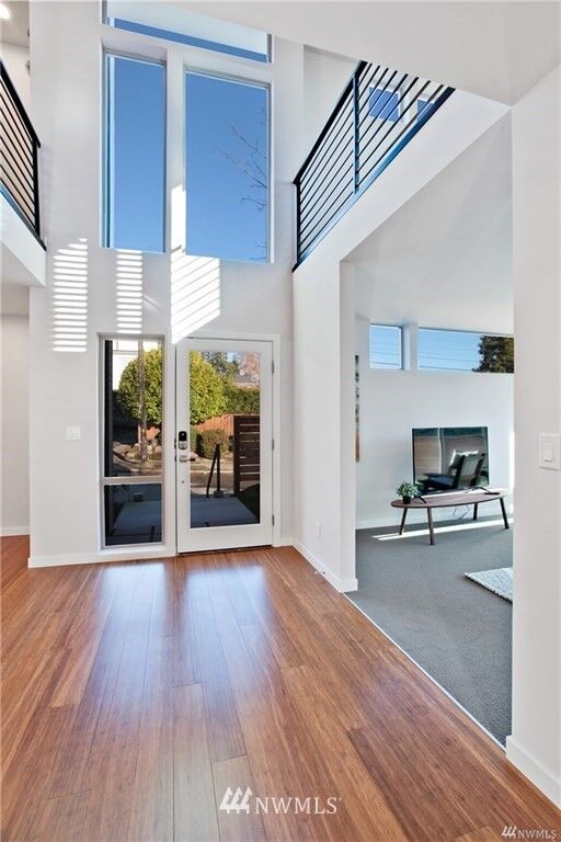 Property Photo:  5207 S Willow Street  WA 98118 