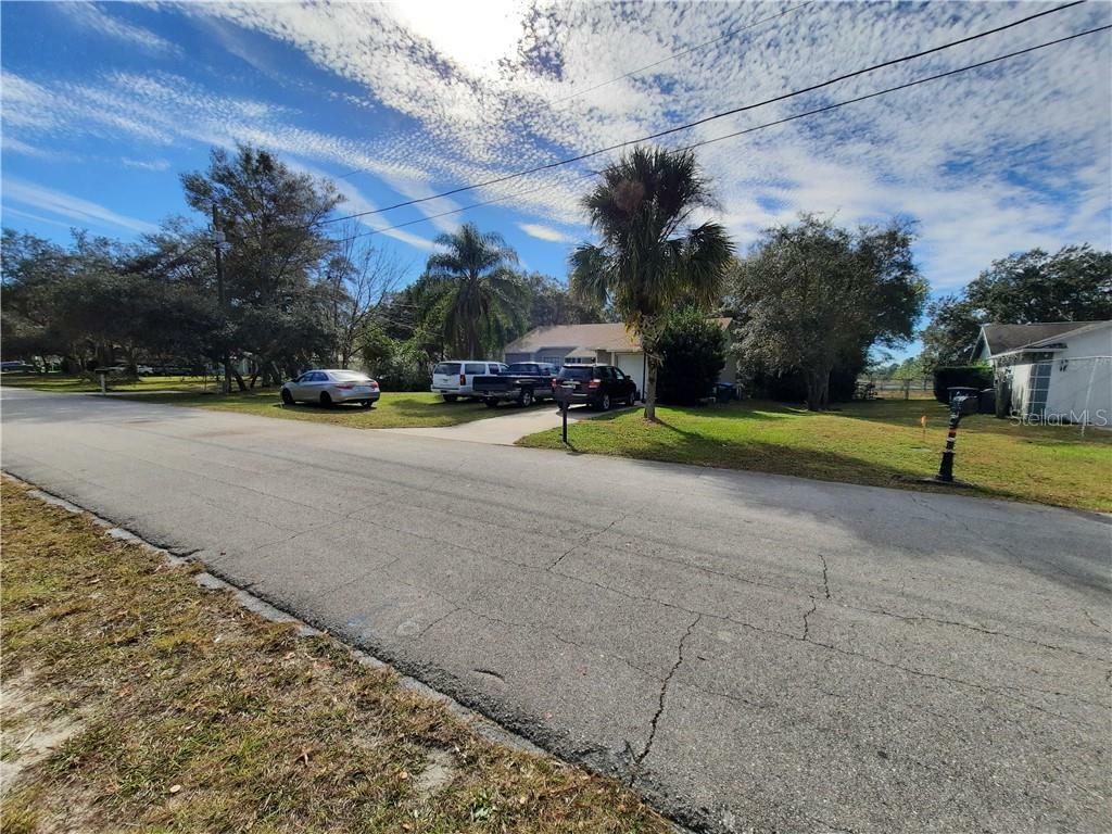 Property Photo:  2814 Fayson Circle  FL 32738 