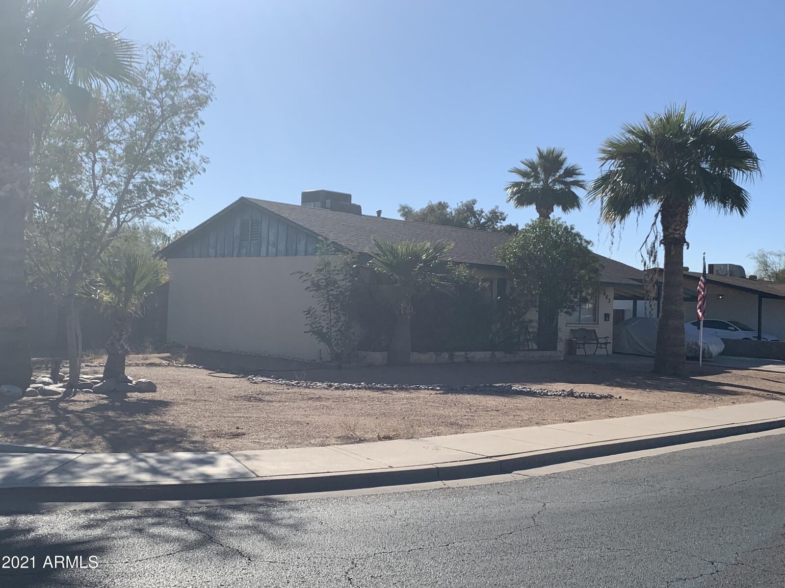 Property Photo: 643 W Inglewood Street AZ 85201