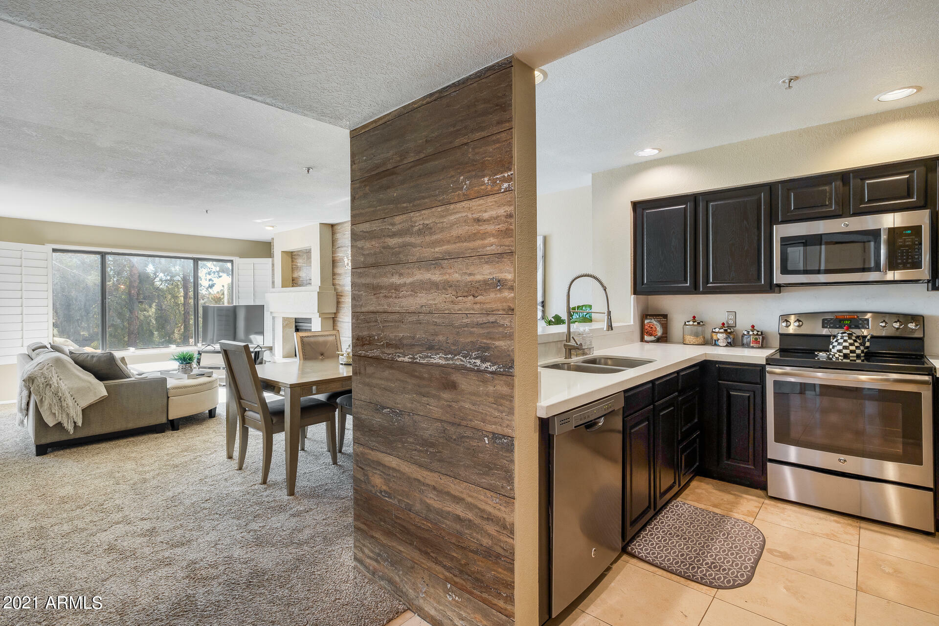 Property Photo: 10080 E Mountainview Lake Drive 206 AZ 85258