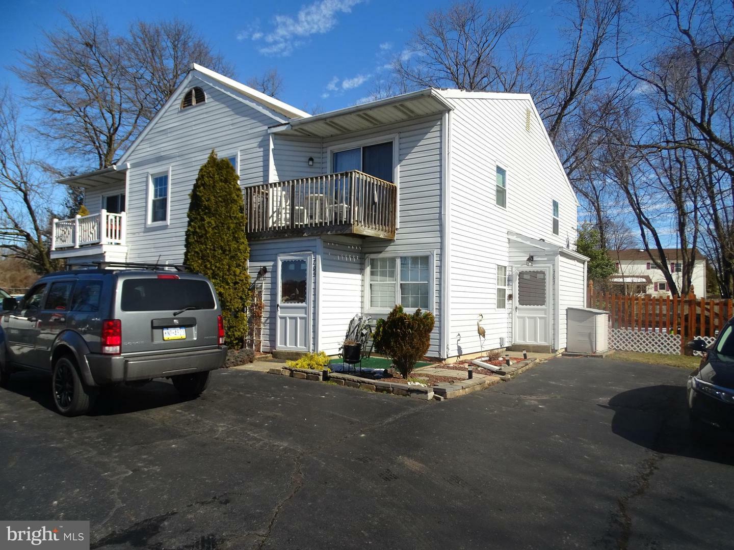 Property Photo:  707 Timber Lane  PA 19047 