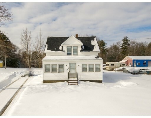 Property Photo:  133 Lafayette Rd  MA 01952 