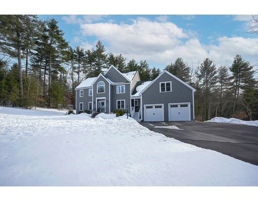 Property Photo:  15 Hillside Dr  MA 01746 