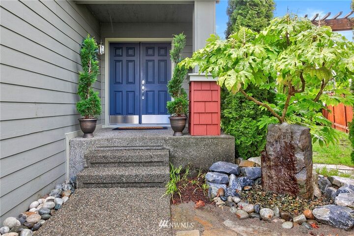 Property Photo:  5926 77th Drive NE  WA 98270 