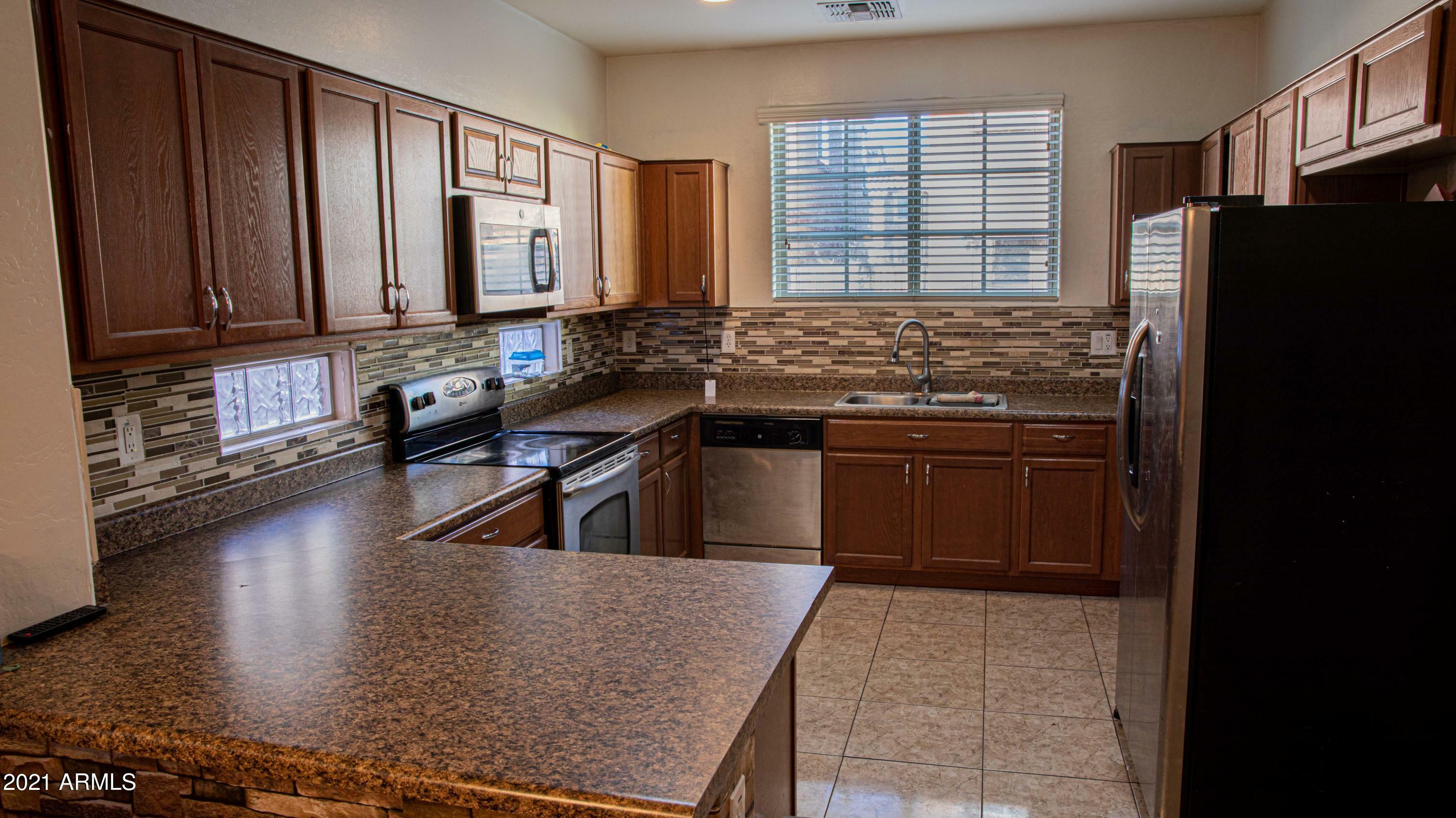 Property Photo:  7752 W Bonitos Drive  AZ 85035 