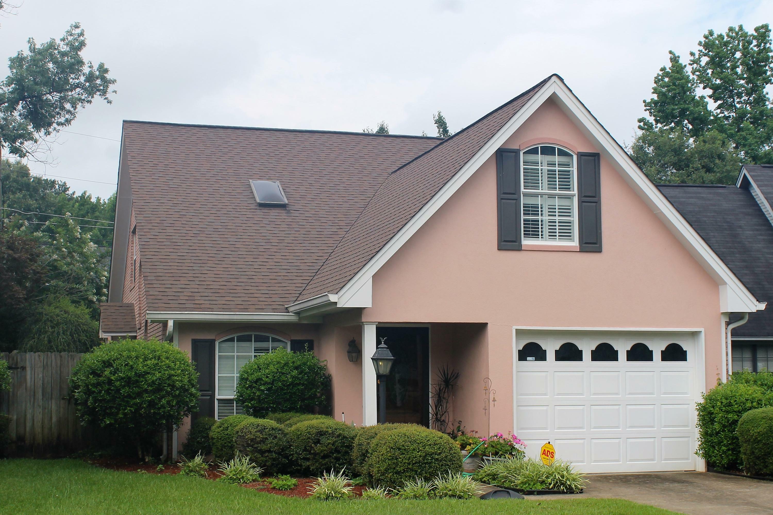 Property Photo:  36 Honeysuckle Ln  MS 39705 