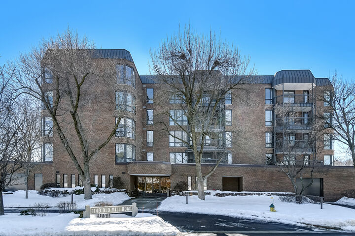 1140 Old Mill Road 501F  Hinsdale IL 60521 photo