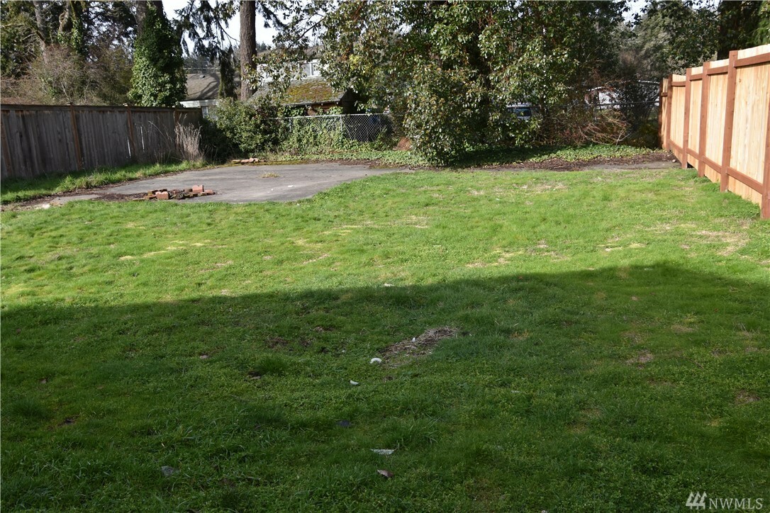 Property Photo:  8909 Moreland Ave SW  WA 98498 