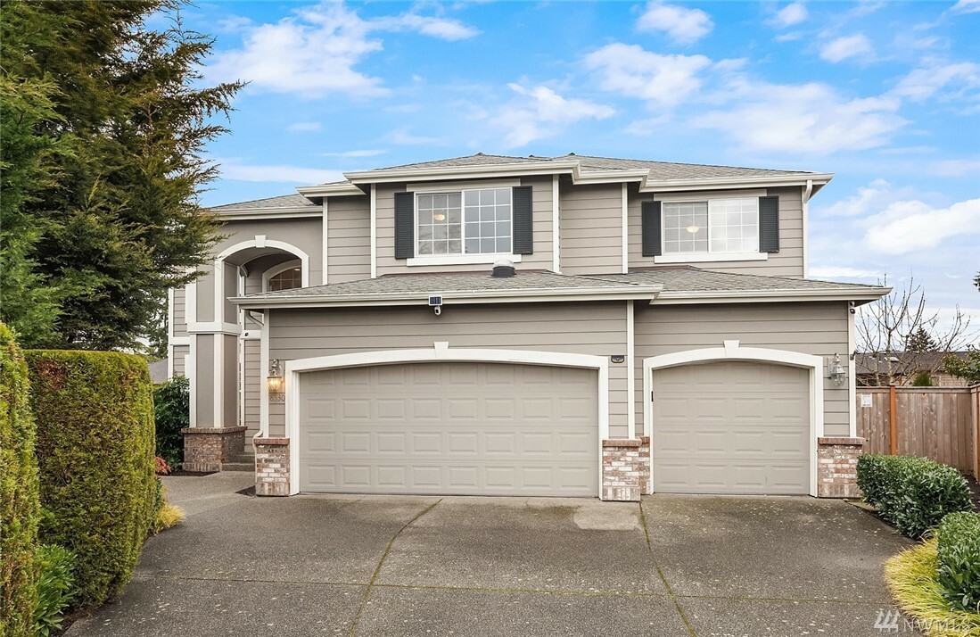 Property Photo:  8530 NE 128th St  WA 98034 