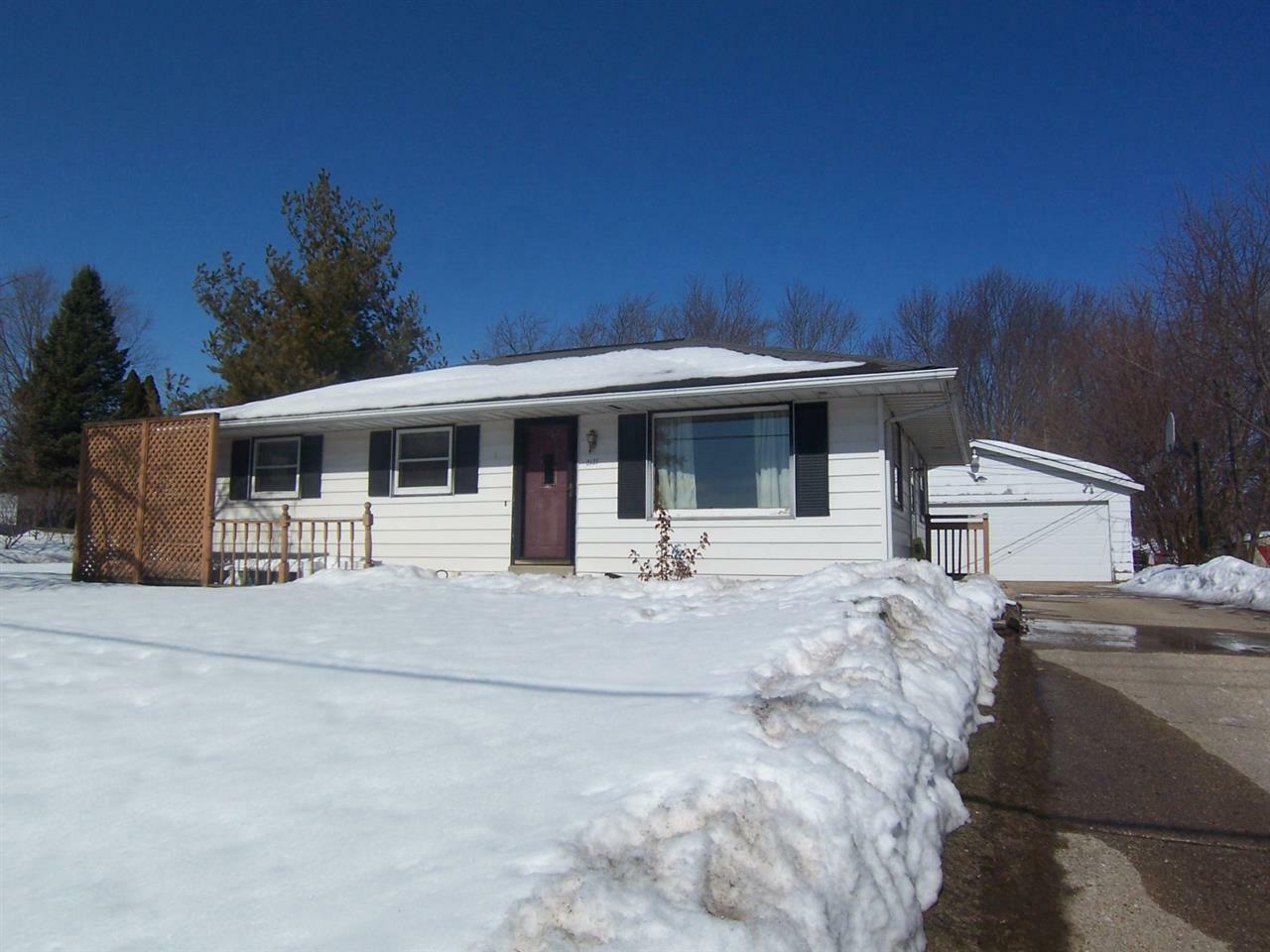 Property Photo:  2121 House St  WI 53511 