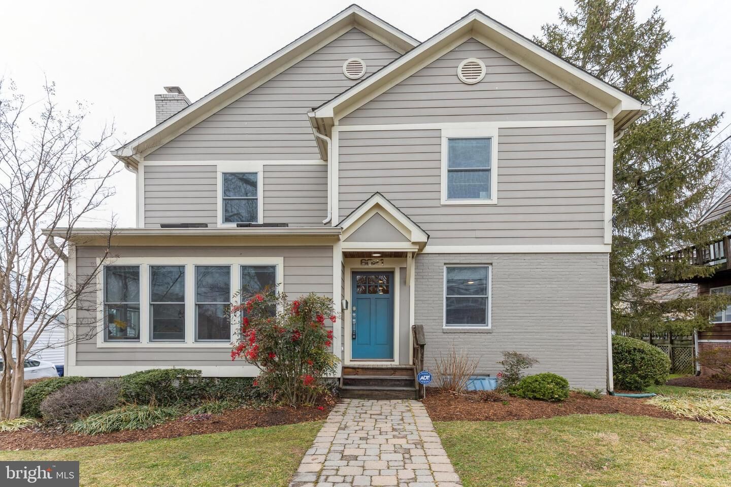 Property Photo: 6021 20th Street N VA 22205