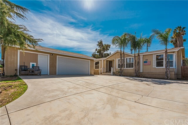 Property Photo:  24411 Paseo Nuna  CA 92587 