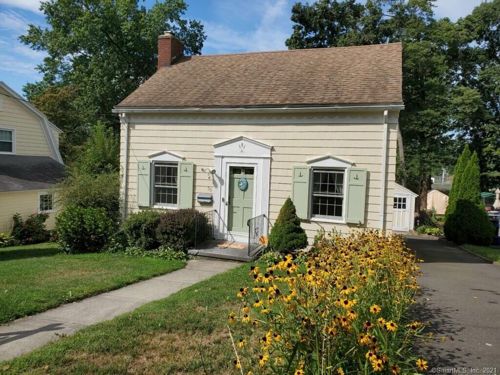 Property Photo:  56 Painter Avenue  CT 06516 