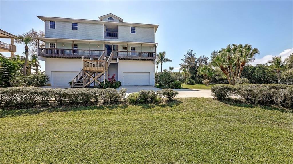 Property Photo:  2424 Bay Drive 2426, 2428, 2430  FL 34207 