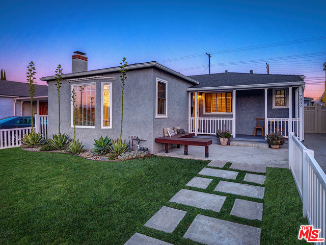 Property Photo: 7932 Flight Ave CA 90045