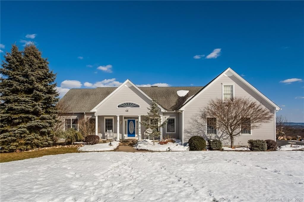 Property Photo: 556 Hill Street CT 06010