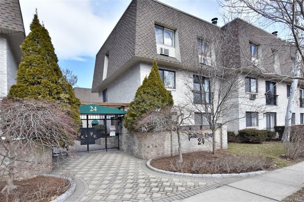 Property Photo: 24 Carhart Avenue 314F NY 10605