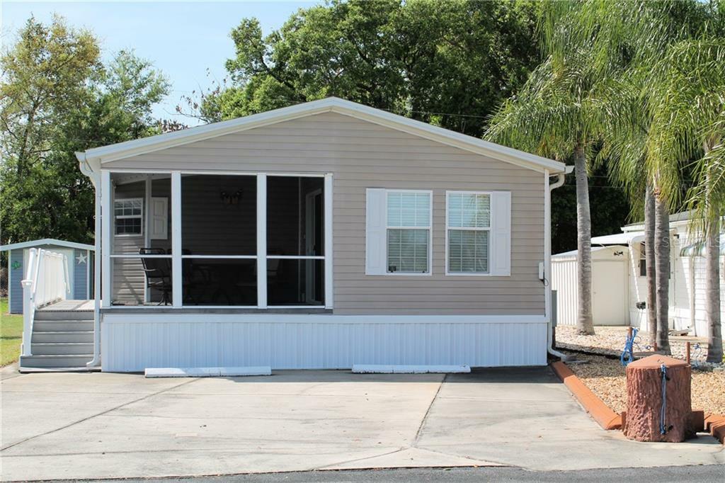 Property Photo: 6 Saddlebag Trail FL 33898