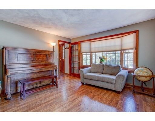 Property Photo: 5 Little Bear Hill Rd MA 01886