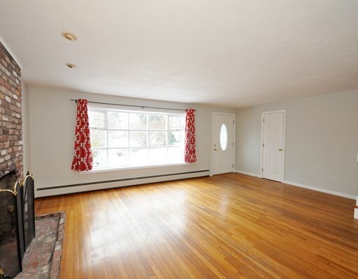 Property Photo:  21 Woodridge Rd  MA 01754 