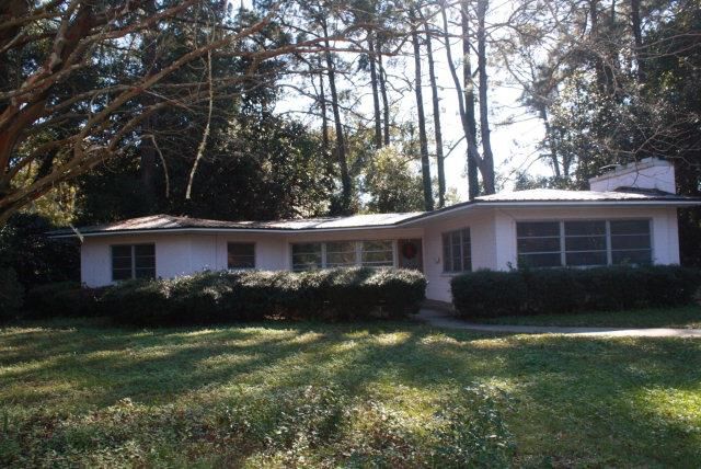 Property Photo:  2814 Wildwood Drive  GA 31520 