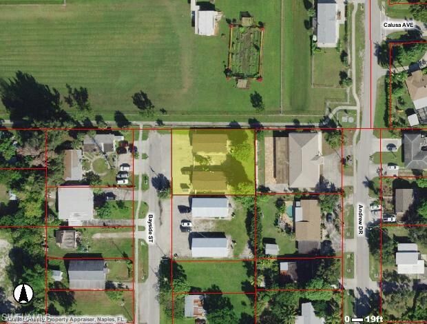 Property Photo:  2315 Bayside St  FL 34112 