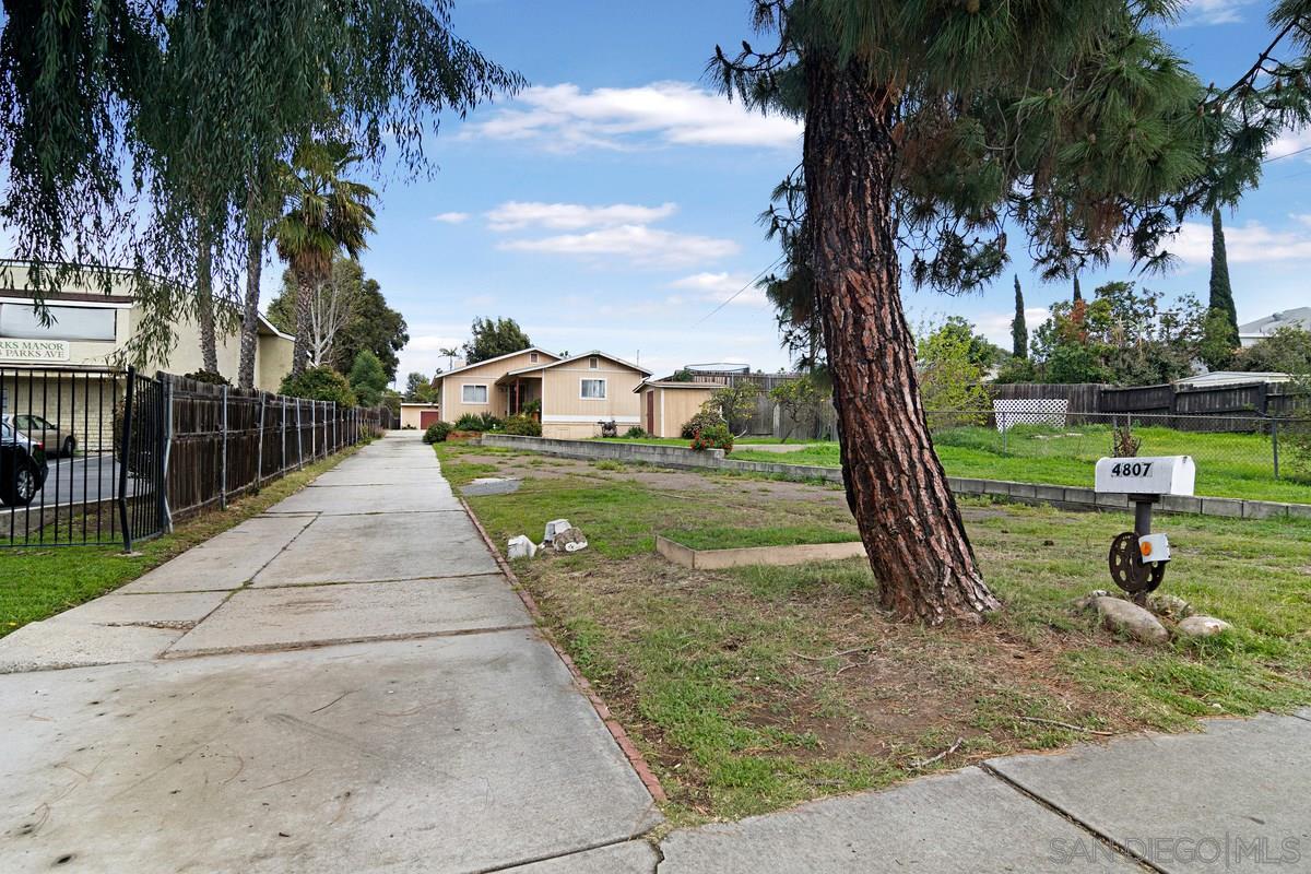 Property Photo: 4807 Parks Ave CA 91942