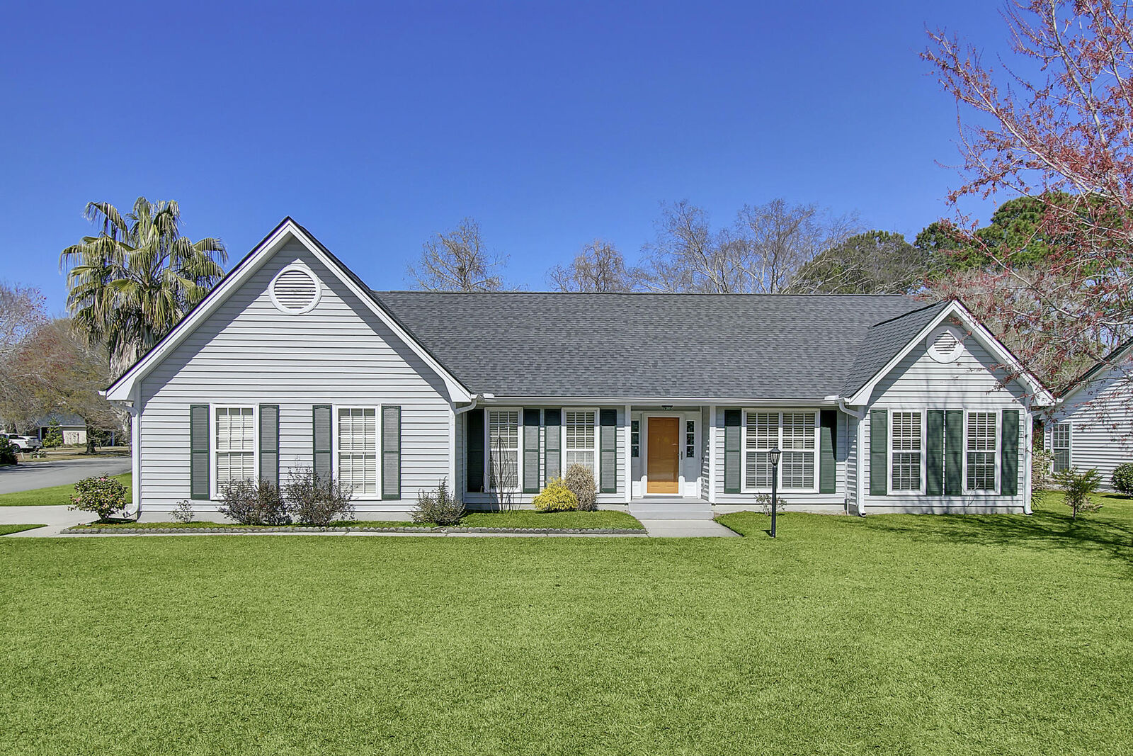 Property Photo: 1554 Glen Erin Drive SC 29464