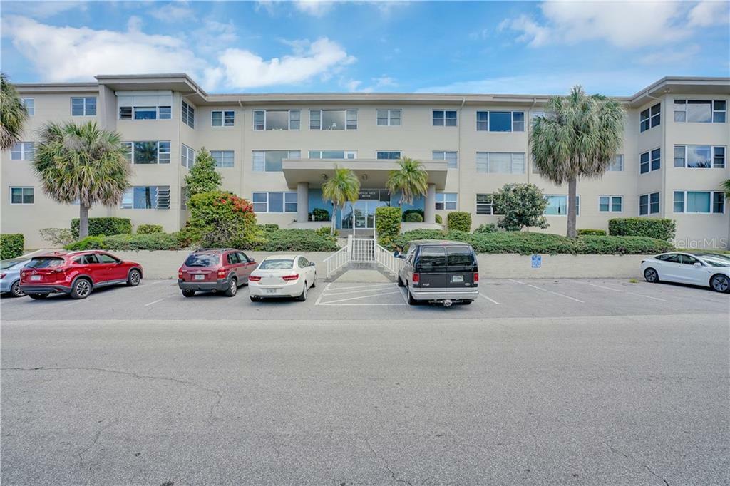 55 Harbor View Lane 307  Belleair Bluffs FL 33770 photo