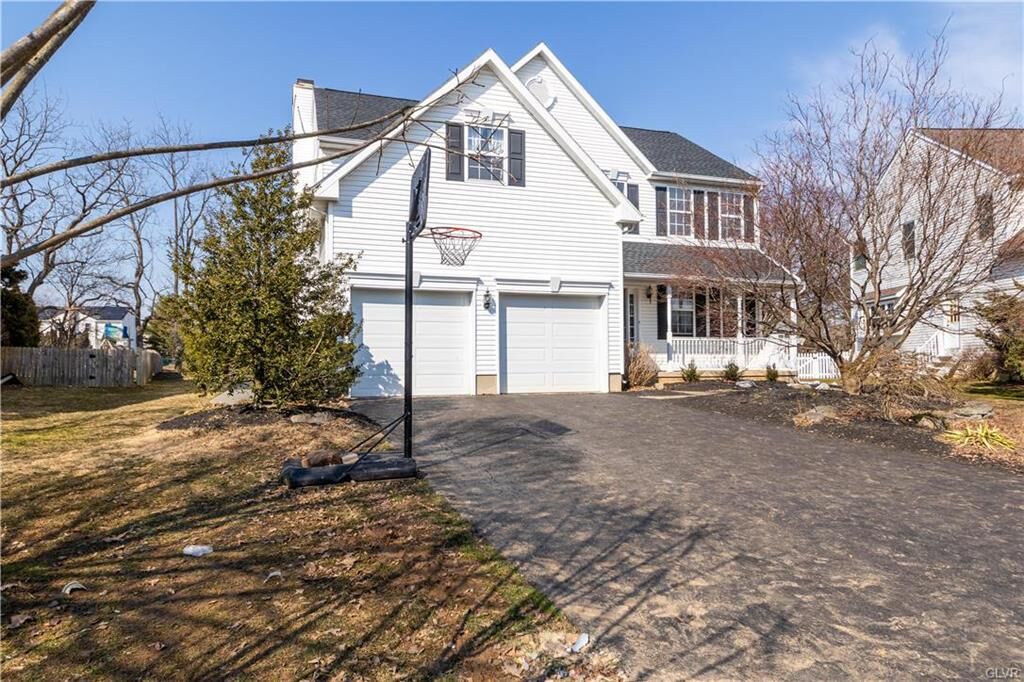 Property Photo: 301 Lenape Trail PA 18104