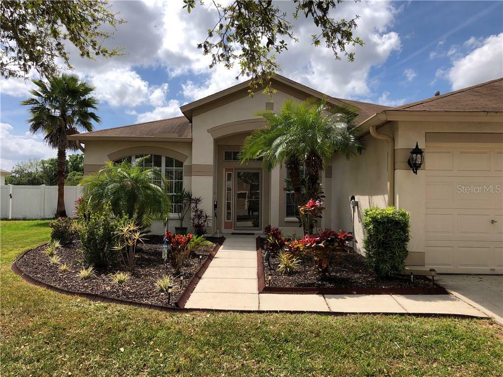 Property Photo:  6719 Brighton Park Drive  FL 33572 