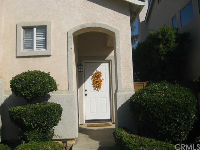 Property Photo:  1049 Viewpointe Lane  CA 92881 