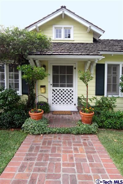Property Photo:  20 Oak Knoll Gardens Drive  CA 91106 