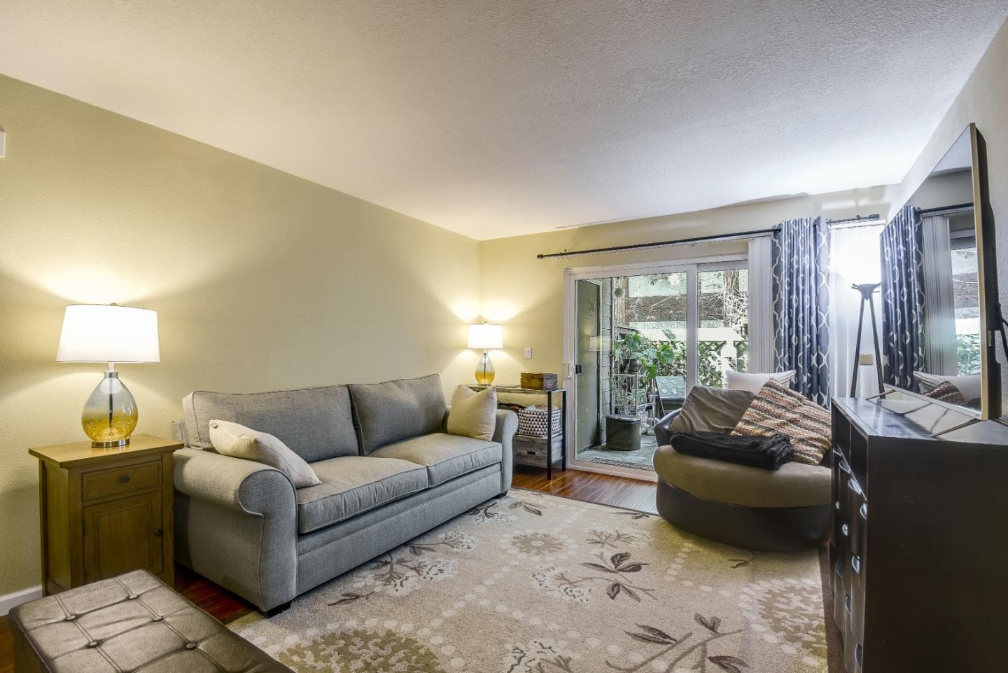 Property Photo: 1131 Yarwood Court CA 95128