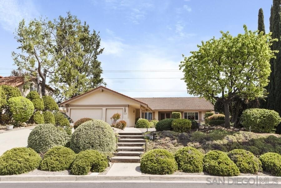 Property Photo:  17149 Tam O Shanter Drive  CA 92064 