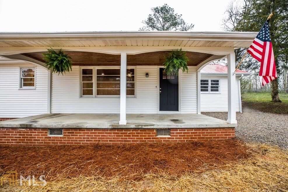 Property Photo: 304 Brockford Road AL 36264