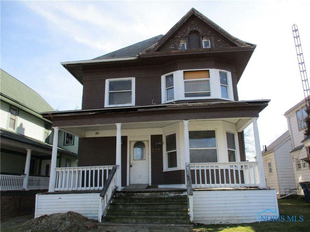 Property Photo:  317 Western Avenue  OH 43609 