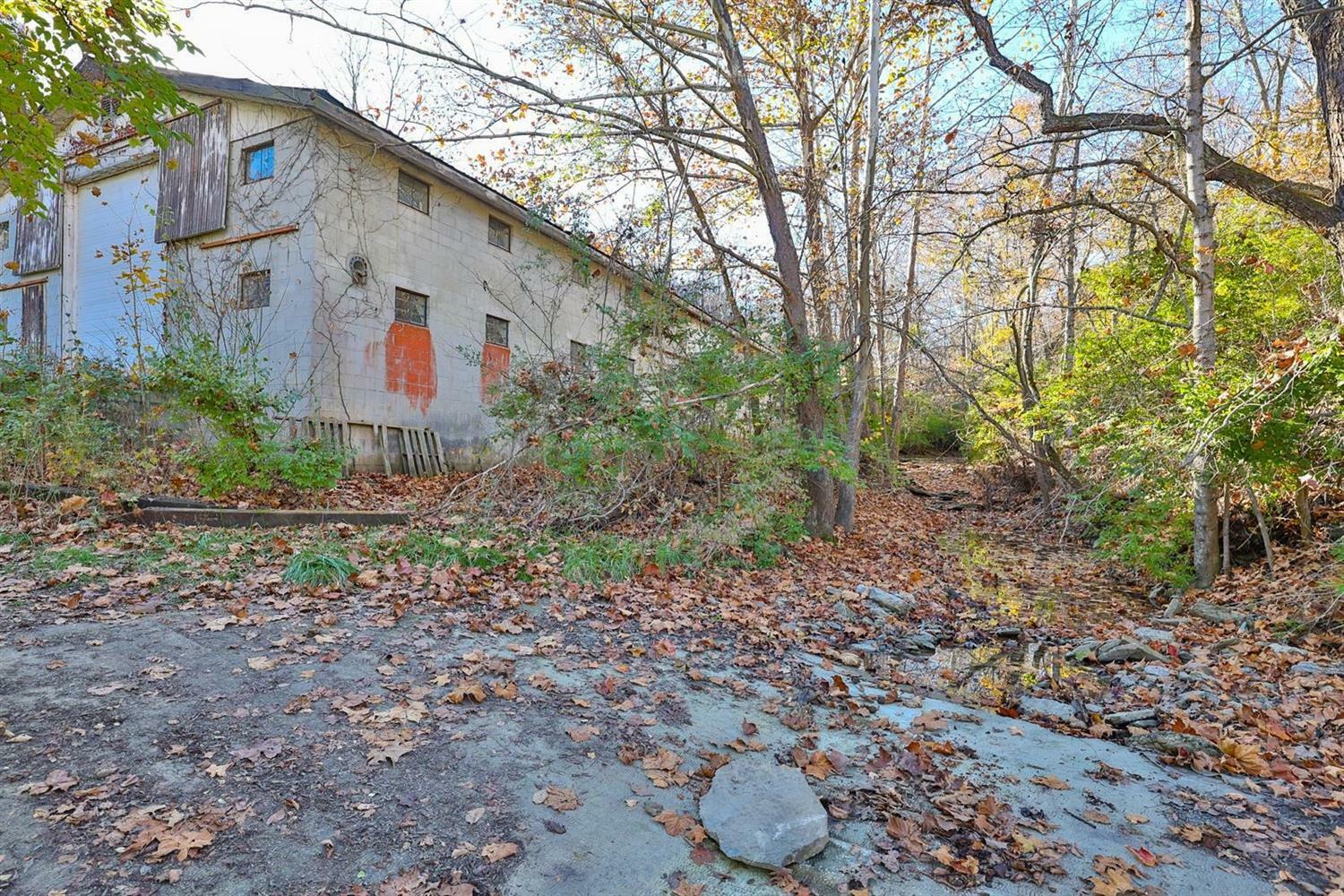 Property Photo:  1167 Losecamp Rd  IN 47060 