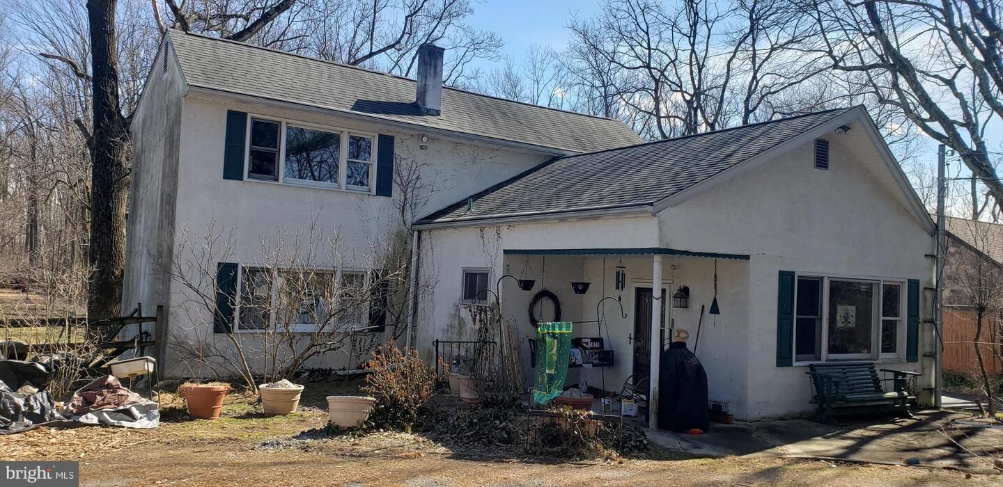 Property Photo: 1625 Dillon Road PA 19002