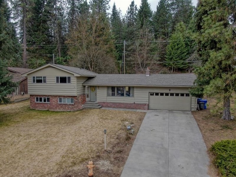 10727 N Elma Dr  Spokane WA 99218 photo