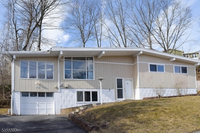 Property Photo:  45 Hemlock Rd  NJ 07866 