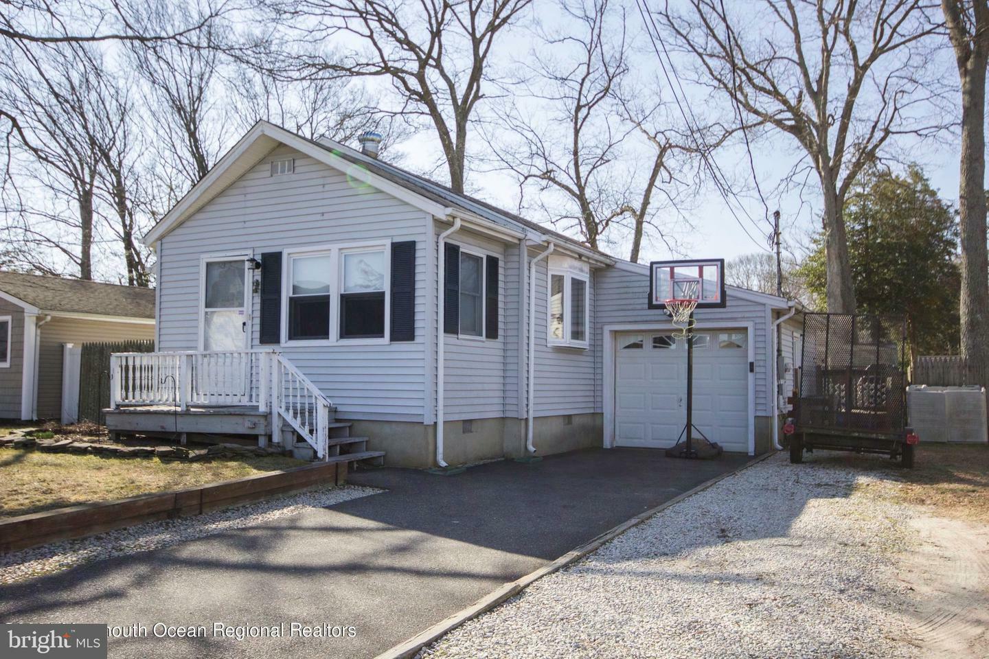 Property Photo:  517 Nautilus Boulevard  NJ 08731 