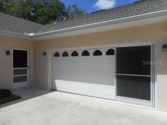 Property Photo:  1323 Red Oak Lane  FL 33948 